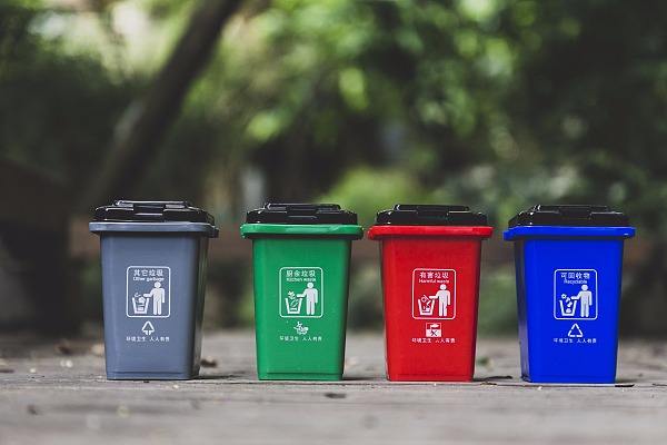 重視水蜜桃成人AV在线垃圾處理做好蜜桃APP在线下载垃圾的分類，在家做飯有利於健康。